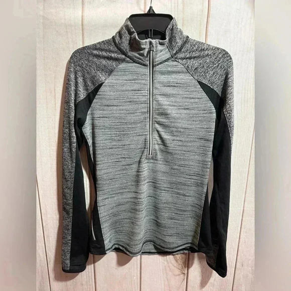 Athleta Tops - Athleta Women’s Running Wild Half Zip Pullover‎ Heather Grey Black Size Small